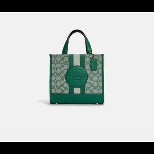❌SOLD❌ Authentic Coach Dempsey Tote 22 In Signature